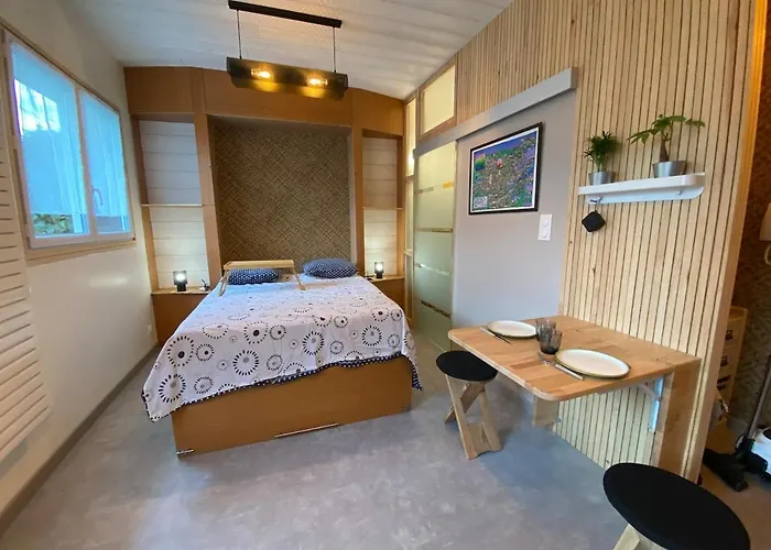 Apartment Quartier Salins 5mn Gare Routiere